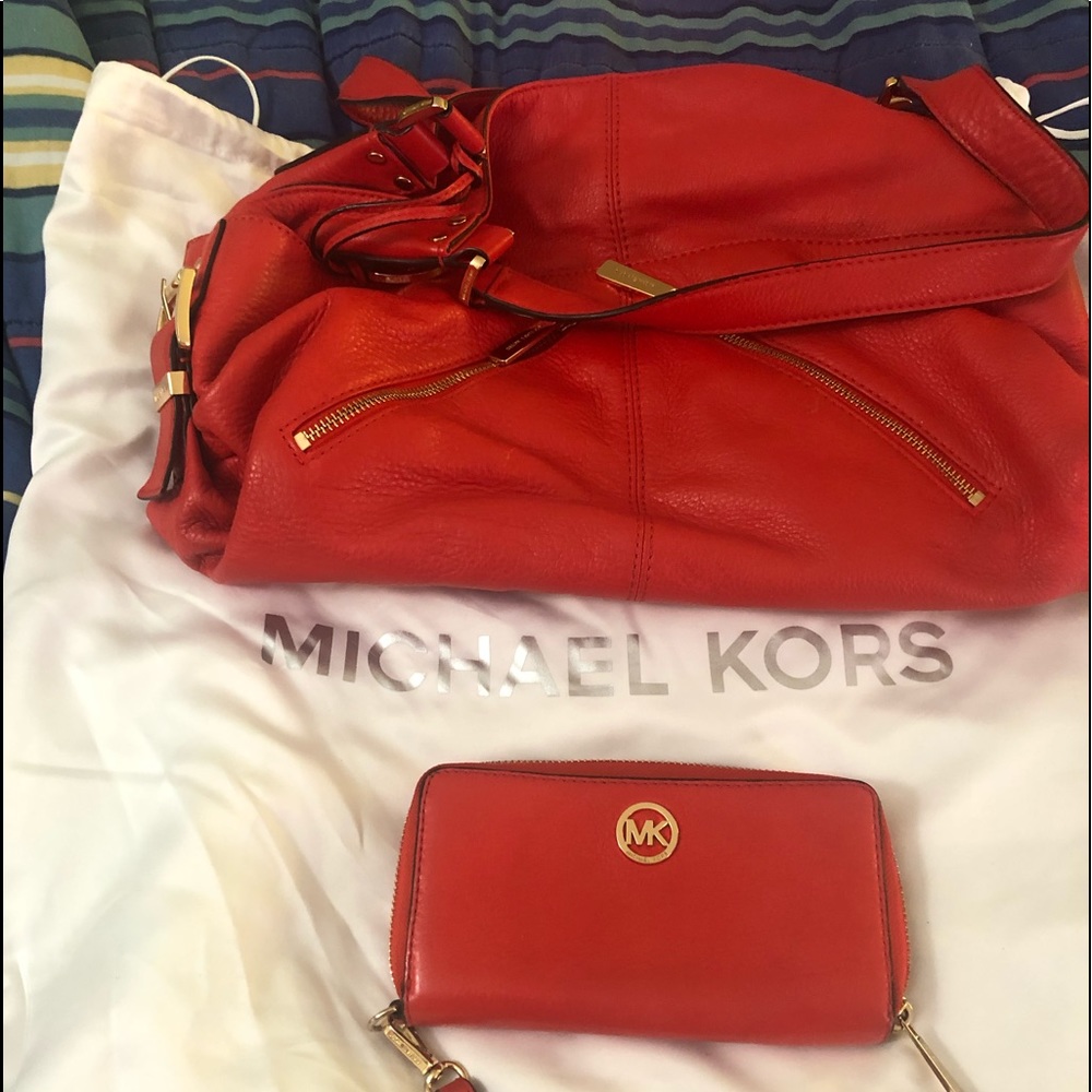 Michael Kors Bag and wristlet Bundle